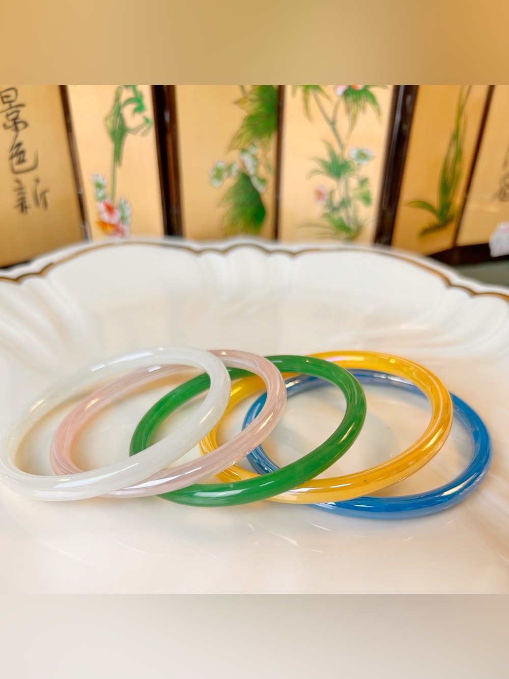 A lot of 5 Glass Translucent Bangles, White, Pink, Green, Yellow, Blue Glossy